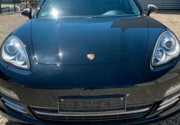 Porsche Panamera 218.000 km 20.750 &euro; Heidenheim 89522