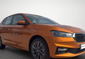 Skoda Fabia 11.000 km 21.490 &euro; Nördlingen 86720