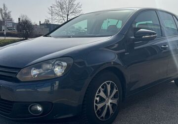 VW Golf 221.999 km 4.850 &euro; ELLWANGEN 73479