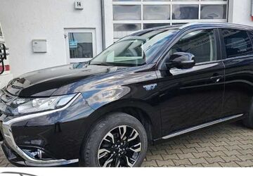 Mitsubishi Plug-in Hybrid Outlander 96.717 km 15.560 &euro; Herbrechtingen 89542