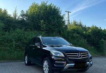 Mercedes-Benz ML 350 129.000 km 28.900 &euro; Spraitbach 73565