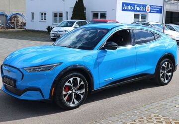 Ford Mustang Mach-E 20.000 km 38.500 &euro; Ellwangen - Neunstadt 73479