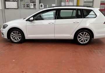 VW Golf 200.000 km 9.300 &euro; Aalen 73434