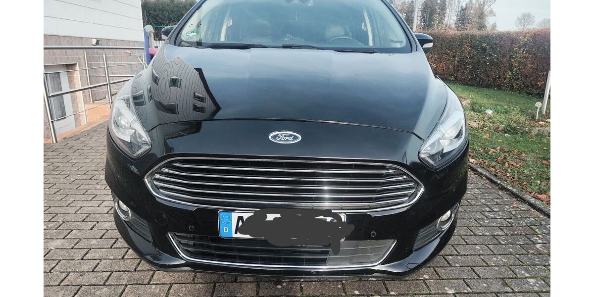 Ford S-Max 184.000 km 10.450 &euro; Schwäbisch Gmünd 73527