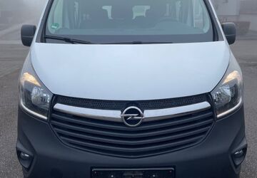 Opel Vivaro 98.000 km 16.800 &euro; Durlangen 73568