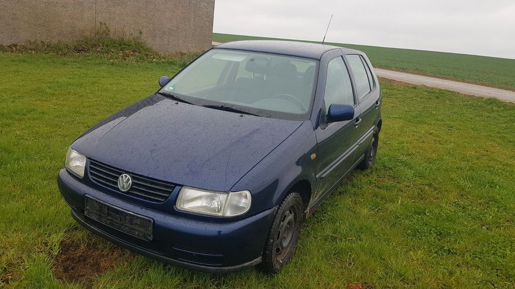 VW Polo 136.000 km 699 &euro; Frickingen 89561