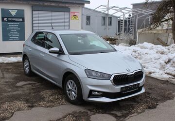 Skoda Fabia 8.700 km 17.690 &euro; Altheim (Alb) 89174