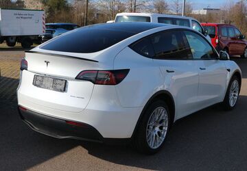 Tesla Model Y 51.000 km 35.000 &euro; Ellwangen - Neunstadt 73479