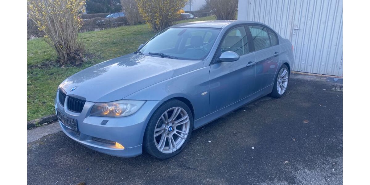 BMW 320 189.000 km 2.499 &euro; Giengen 89537