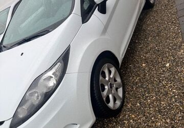 Ford Fiesta 163.000 km 3.444 &euro; Essingen 73457