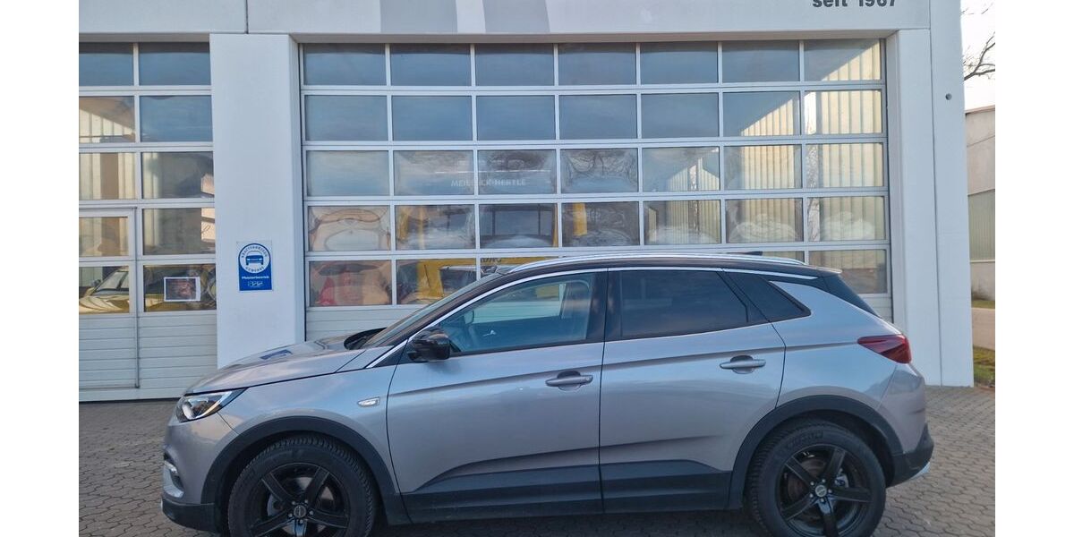 Opel Grandland (X) 17.500 km 19.900 &euro; Nördlingen 86720
