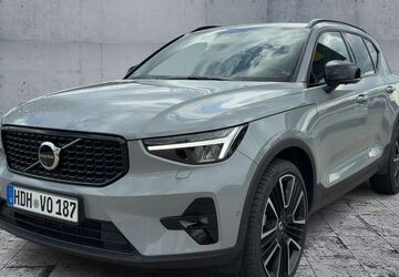 Volvo XC40 30.000 km 36.880 &euro; Heidenheim 89520