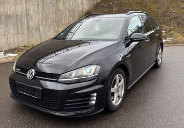 VW Golf 197.000 km 12.900 &euro; Essingen­­­ 73457