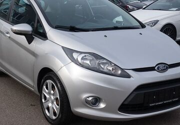 Ford Fiesta 136.718 km 4.000 &euro; Essingen 73457