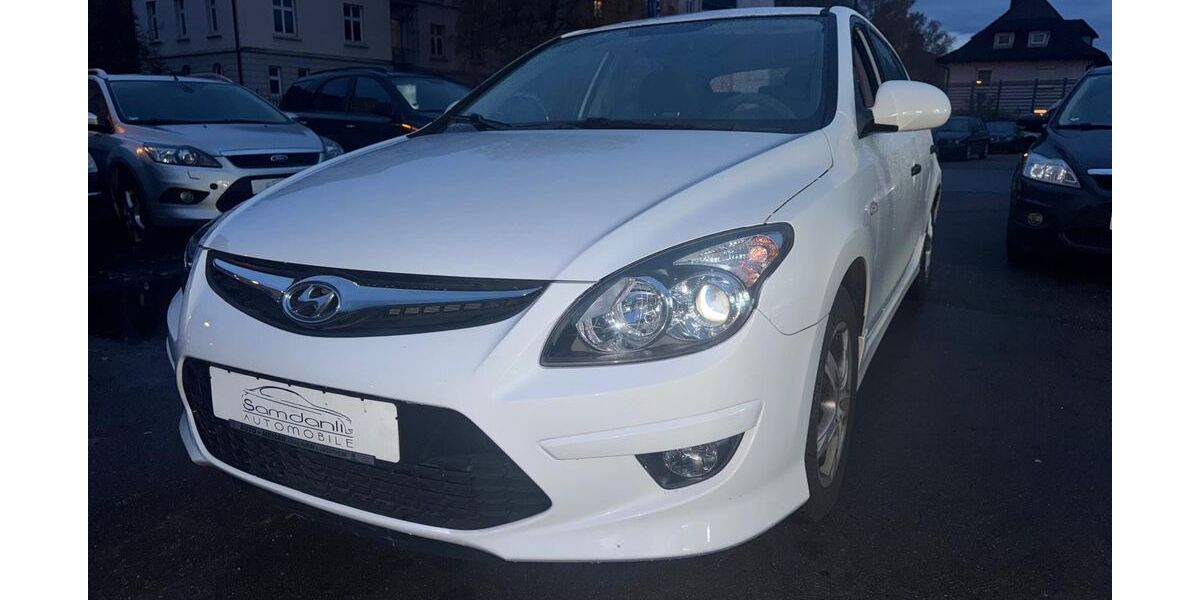 Hyundai i30 180.000 km 3.350 &euro; Schwäbisch Gmünd 73529