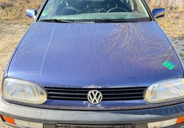 VW Golf 89.873 km 2.500 &euro; Aalen 73431