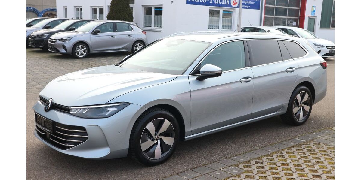 VW Passat Variant 15.700 km 32.999 &euro; Ellwangen - Neunstadt 73479