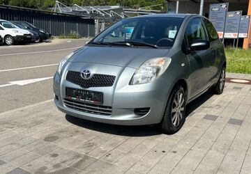 Toyota Yaris 107.110 km 3.499 &euro; Schnaitheim-Heidenheim 89520