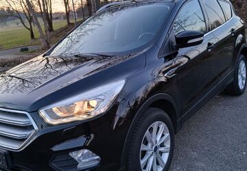 Ford Kuga 94.000 km 12.600 &euro; Aalen 73430