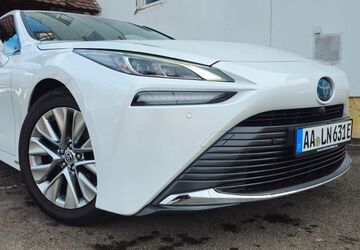 Toyota Mirai 220.545 km 11.999 &euro; Aalen 73431